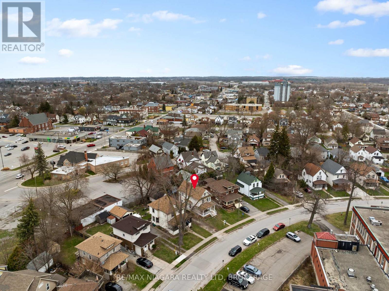 Photo 32 of 4761 Epworth Circle, Niagara Falls ON