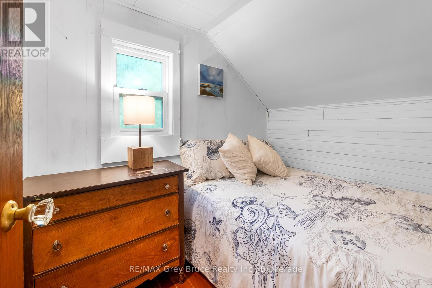 Photo 21 of 1106 King Edward Avenue, South Bruce Peninsula ON