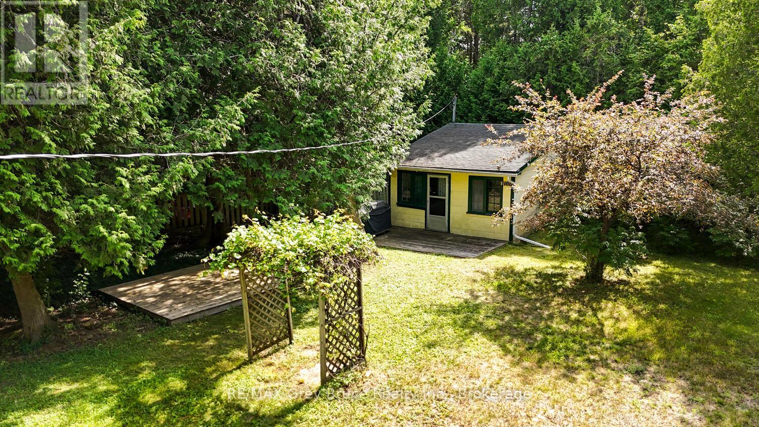 Photo 36 of 1106 King Edward Avenue, South Bruce Peninsula ON