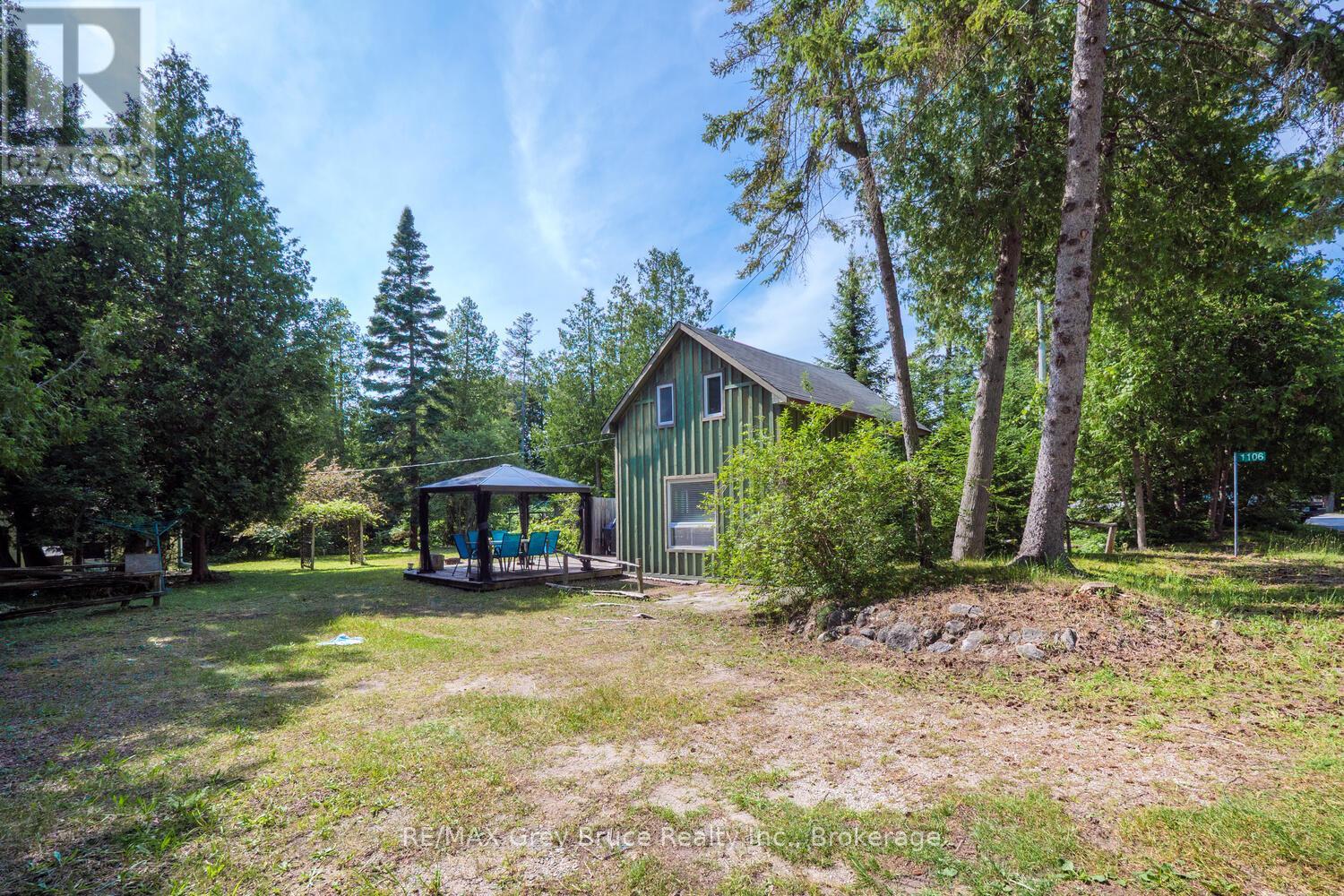 Photo 28 of 1106 King Edward Avenue, South Bruce Peninsula ON