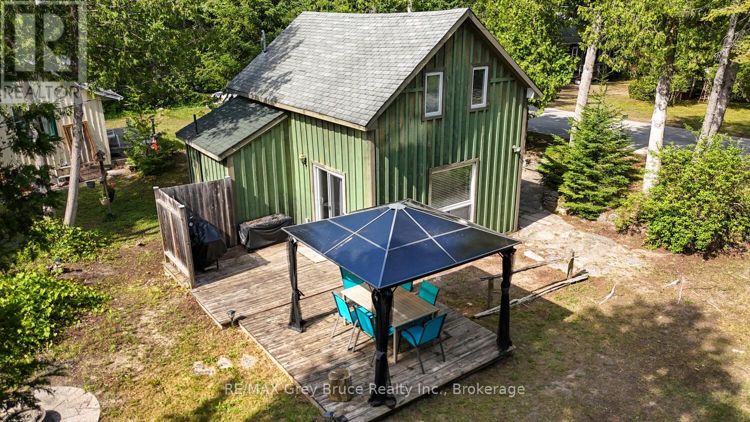 Photo 14 of 1106 King Edward Avenue, South Bruce Peninsula ON
