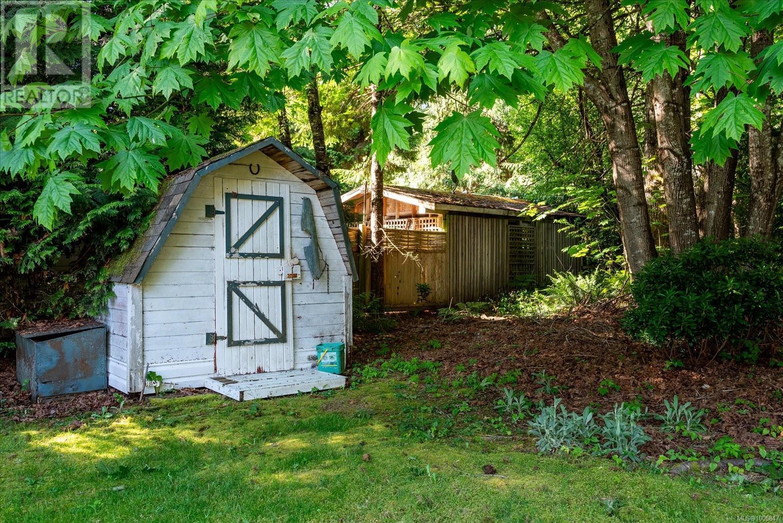 Photo 55 of 4672 Thompson Clarke Dr E, Bowser BC