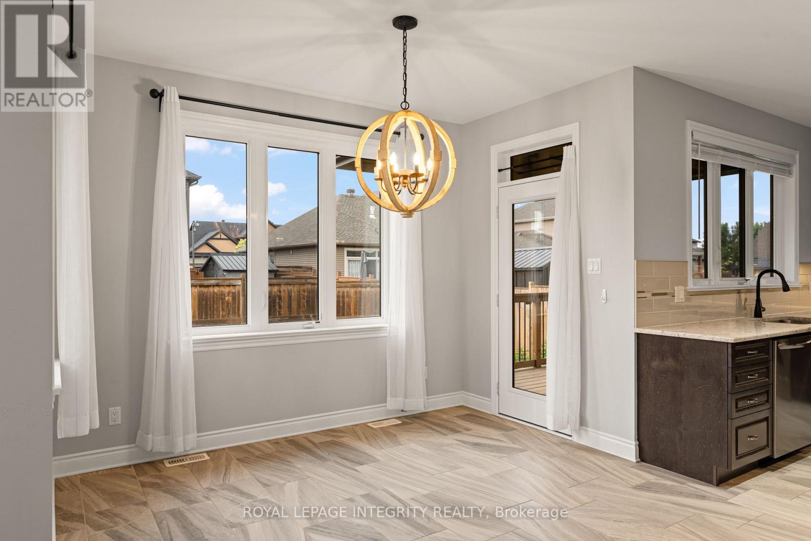 Photo 28 of 110 Talos Circle, Ottawa ON