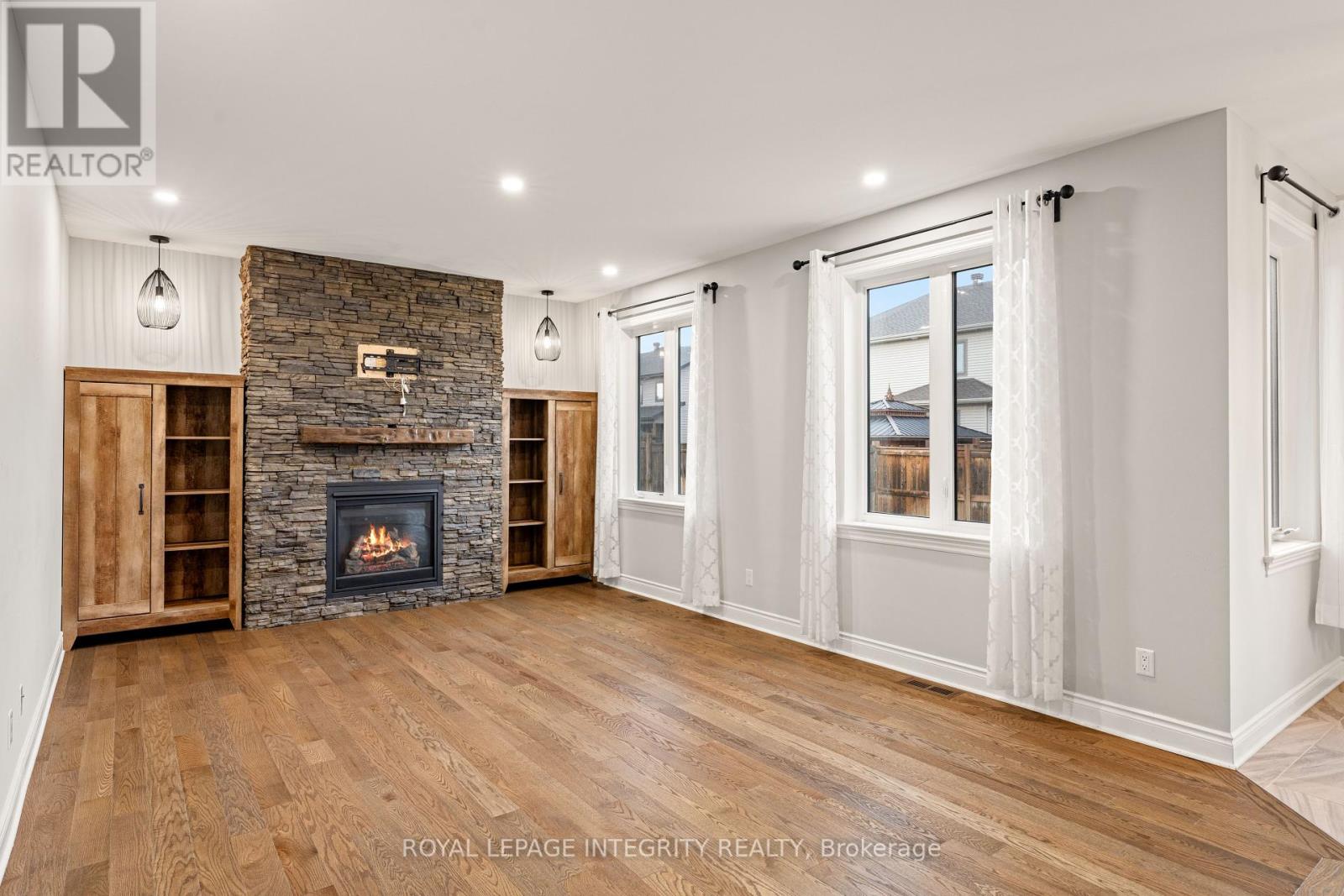 Photo 24 of 110 Talos Circle, Ottawa ON