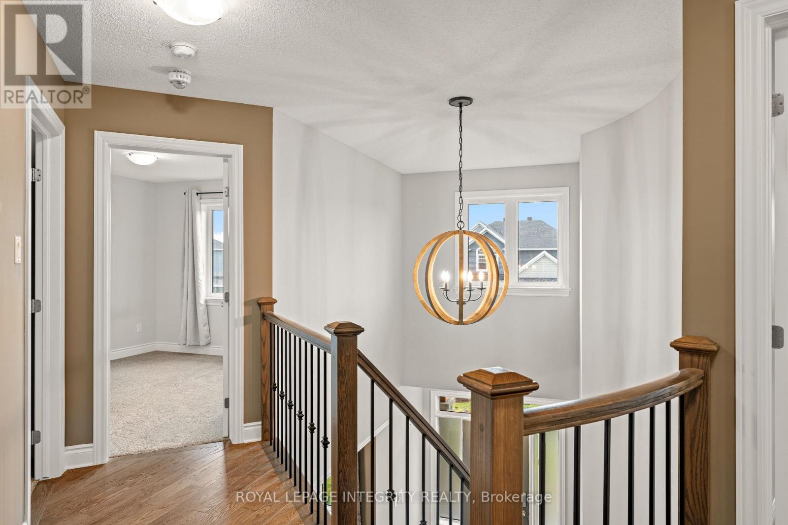 Photo 11 of 110 Talos Circle, Ottawa ON