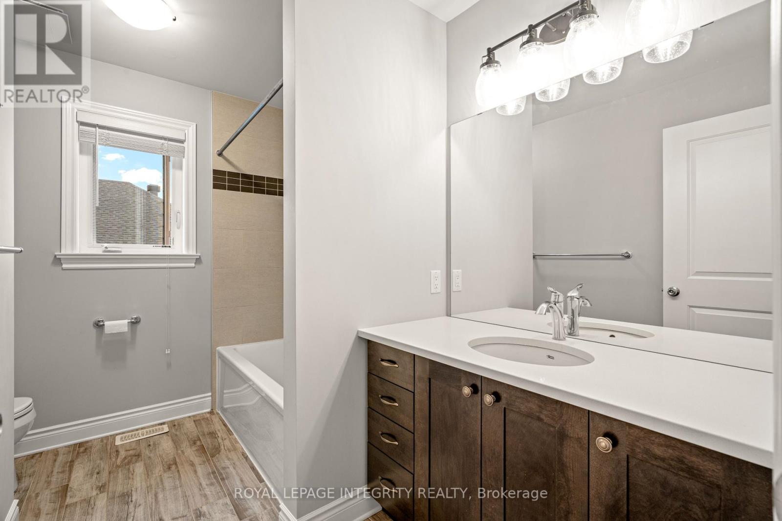Photo 47 of 110 Talos Circle, Ottawa ON