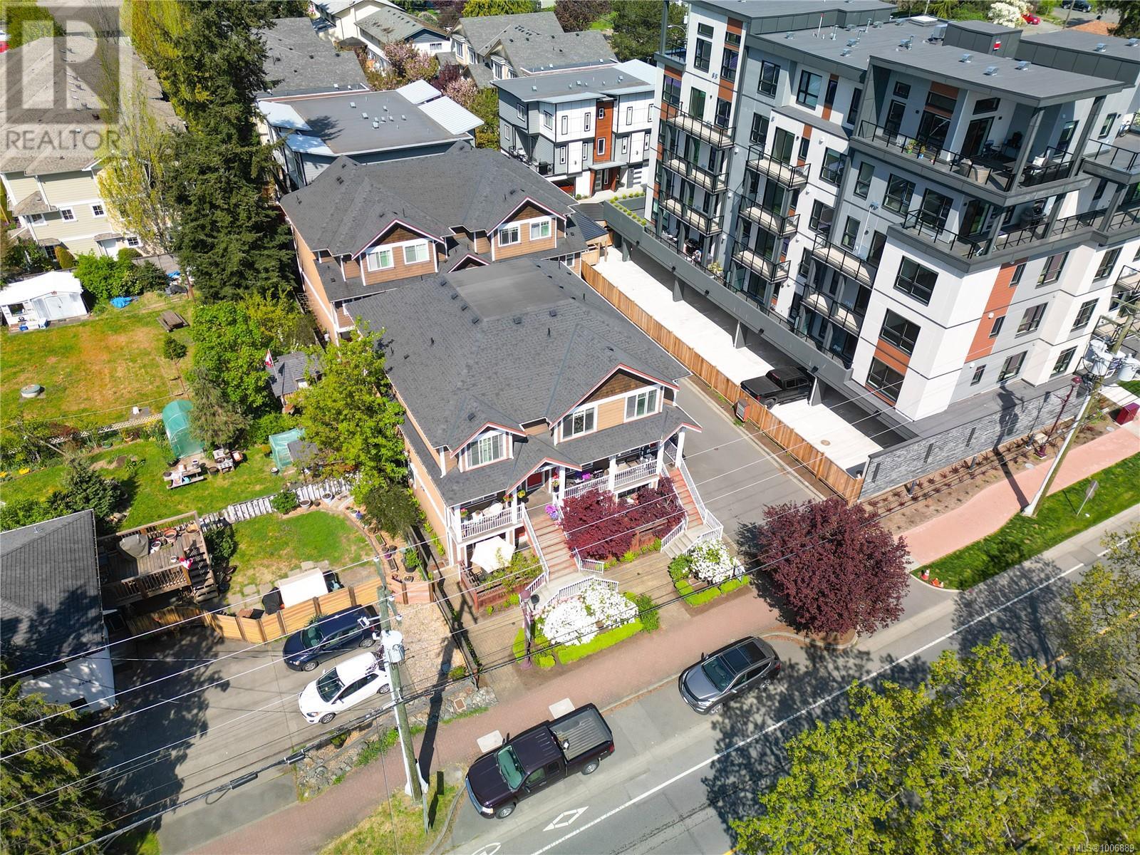 205 2680 Peatt Rd, Langford