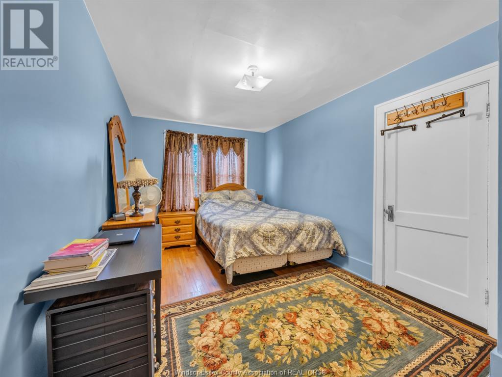 Photo 24 of 1407 Hall, Windsor ON