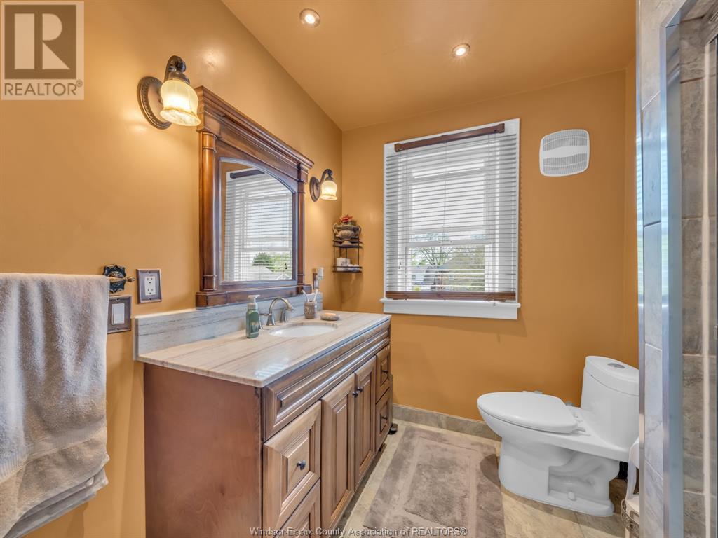 Photo 27 of 1407 Hall, Windsor ON