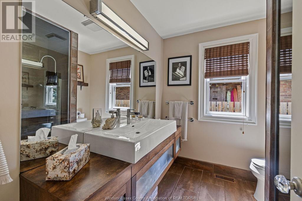 Photo 23 of 1695 Heritage, Kingsville ON