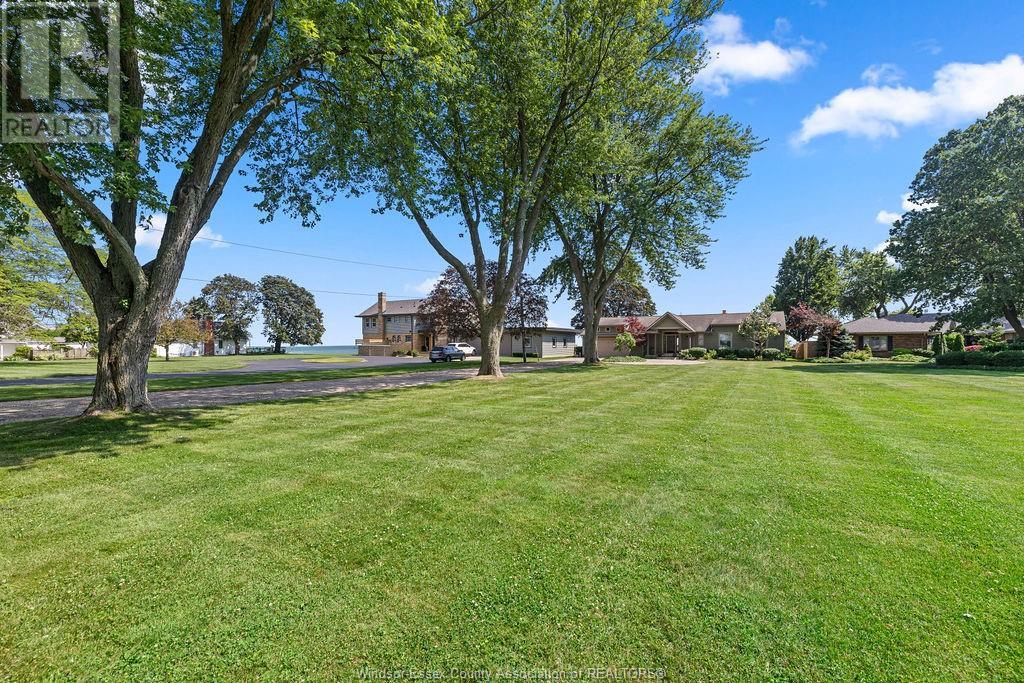 Photo 38 of 1695 Heritage, Kingsville ON