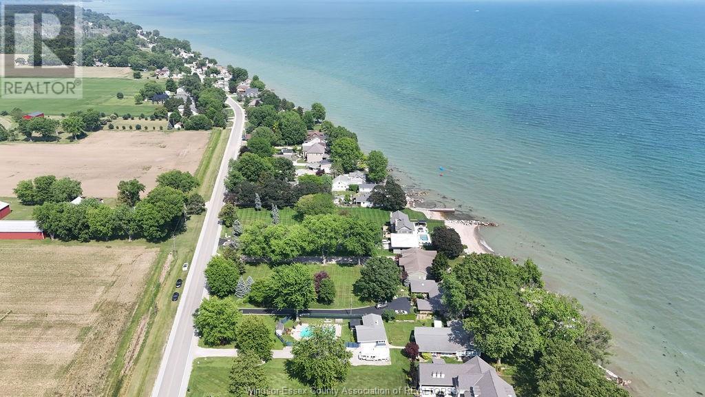 Photo 27 of 1695 Heritage, Kingsville ON