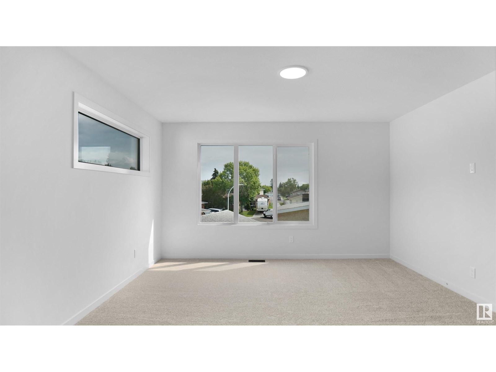 Photo 28 of 109 Elsinore Pl Nw, Edmonton AB