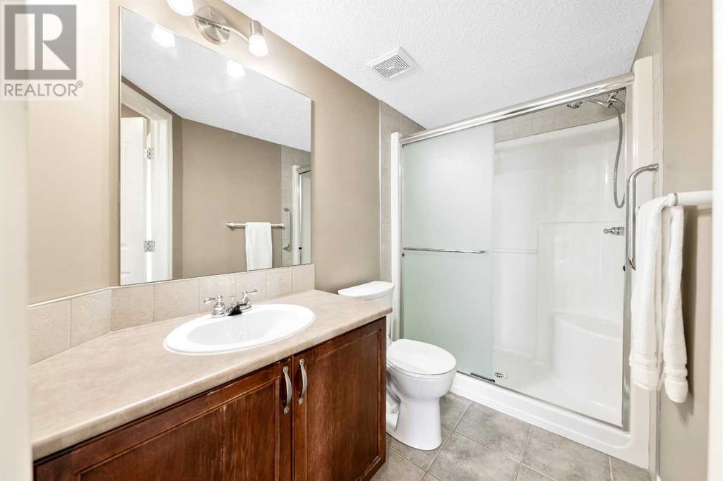 Single Family House for Sale in   Rocky Vista Park NW Rocky Ridge Calgary 