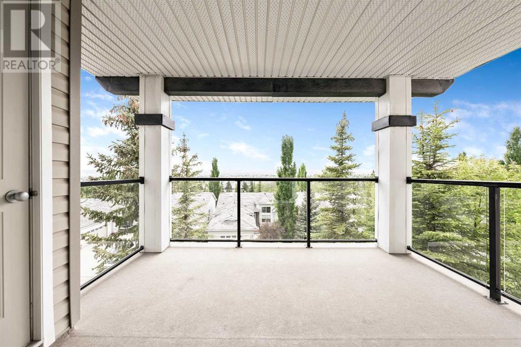 Single Family House for Sale in   Rocky Vista Park NW Rocky Ridge Calgary 