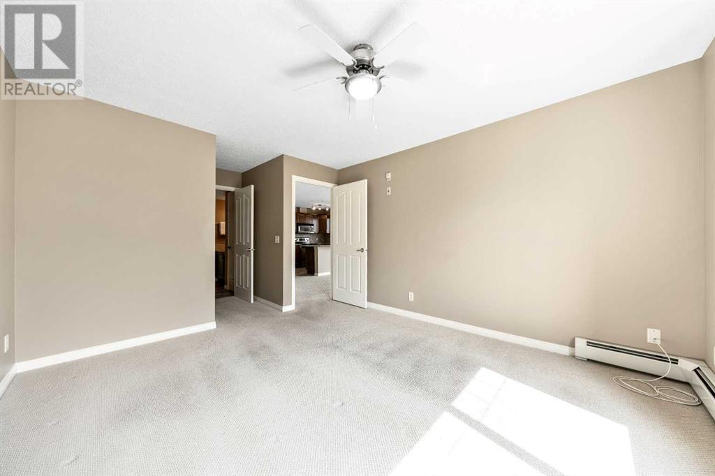 Single Family House for Sale in   Rocky Vista Park NW Rocky Ridge Calgary 