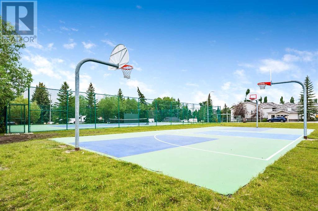Single Family House for Sale in   Rocky Vista Park NW Rocky Ridge Calgary 