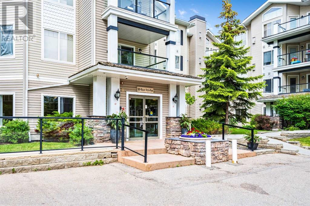 Single Family House for Sale in   Rocky Vista Park NW Rocky Ridge Calgary 
