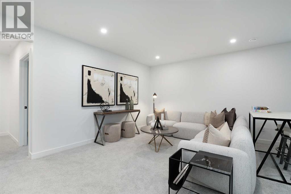 Single Family House for Sale in   Avenue NW Mount Pleasant Calgary 
