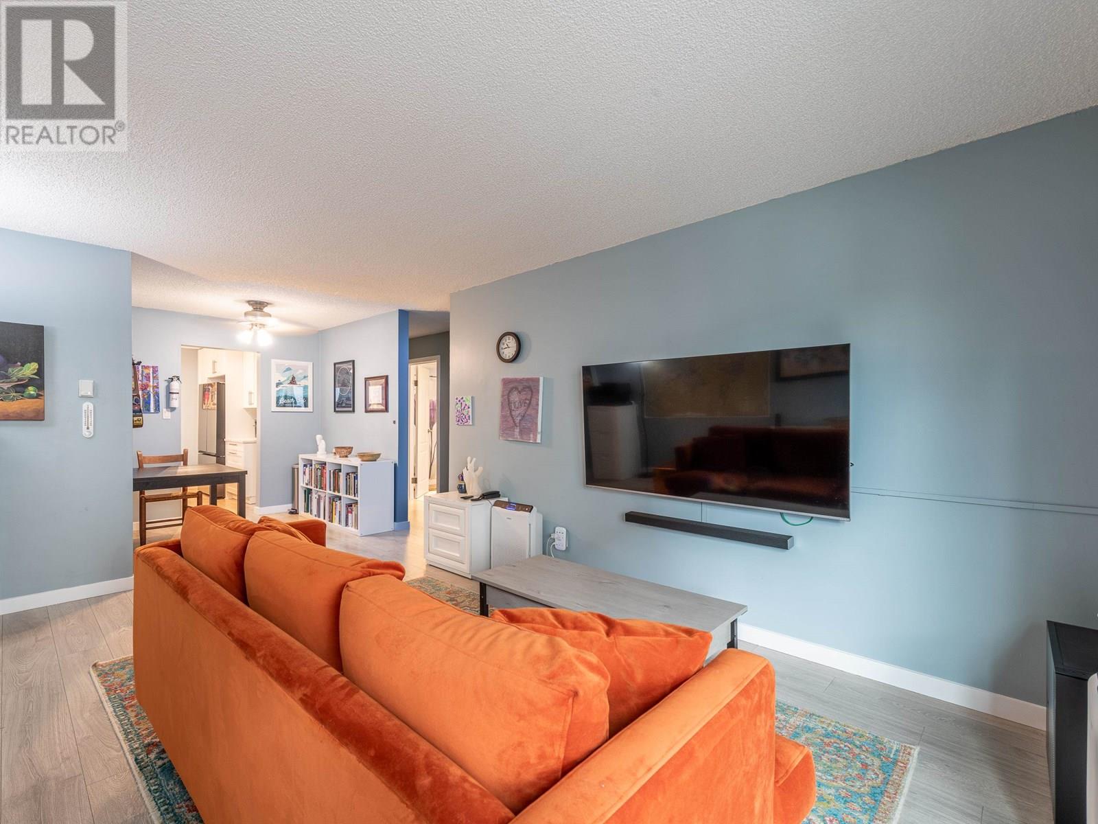 Photo 4 of 205 1011 Fourth Avenue, New Westminster BC
