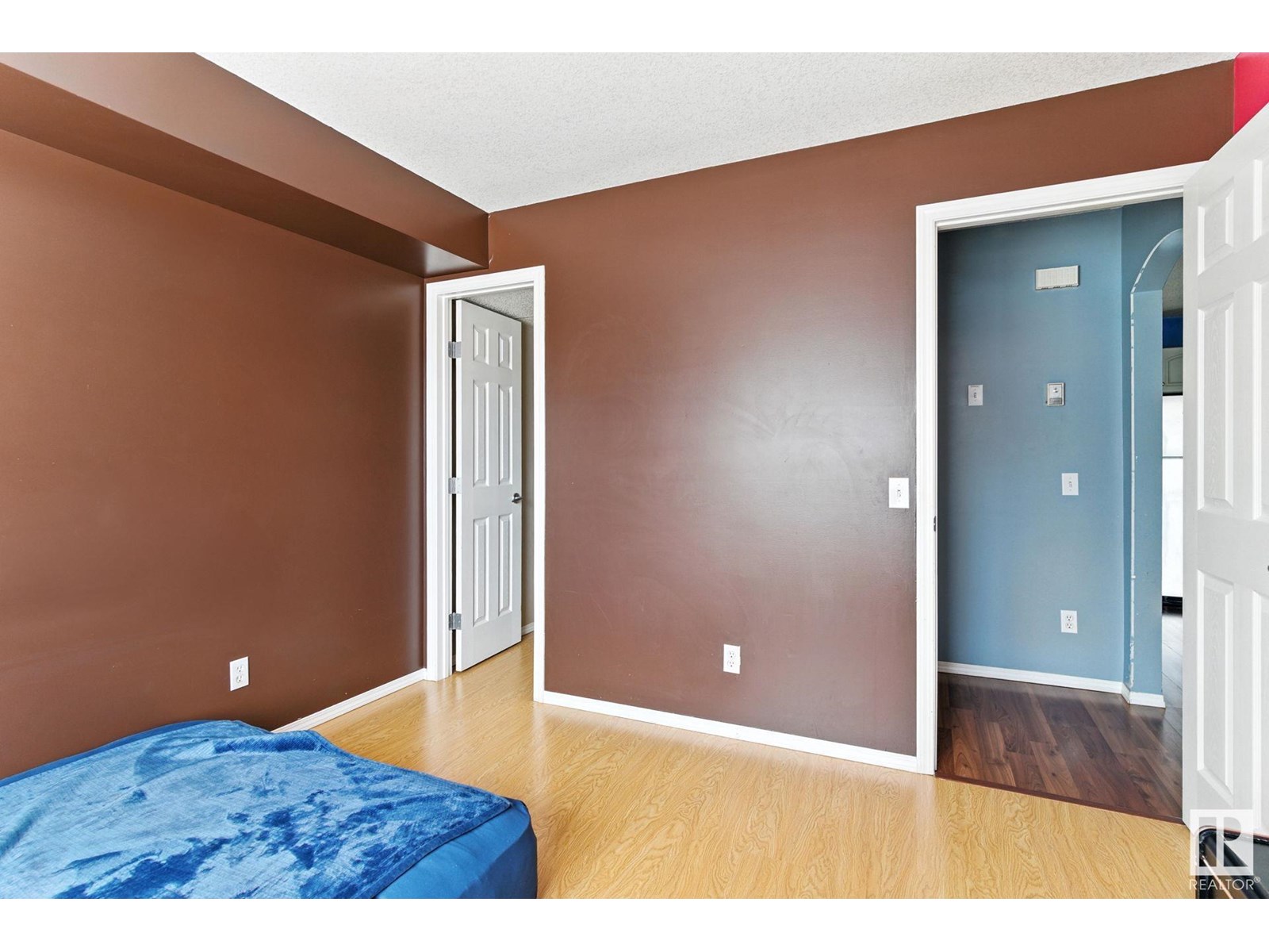 Photo 2 of 43 150 Edwards Dr Sw, Edmonton AB