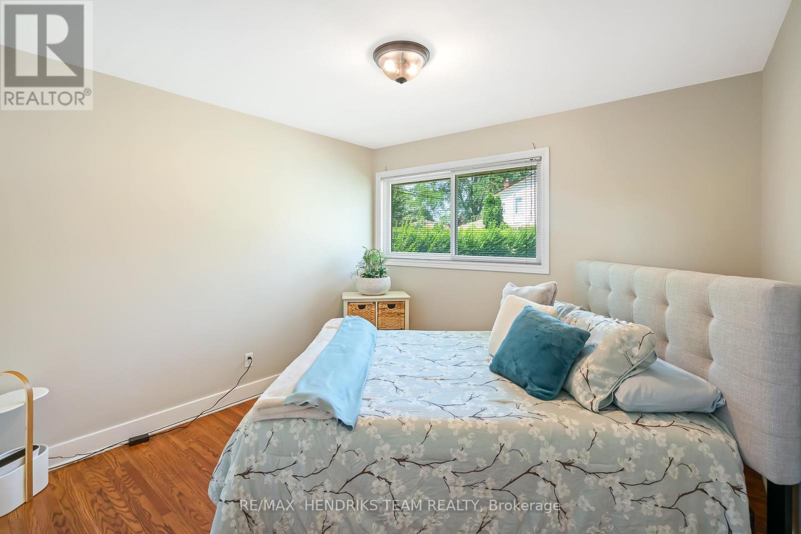Photo 19 of 7 Kamla Drive, St Catharines ON
