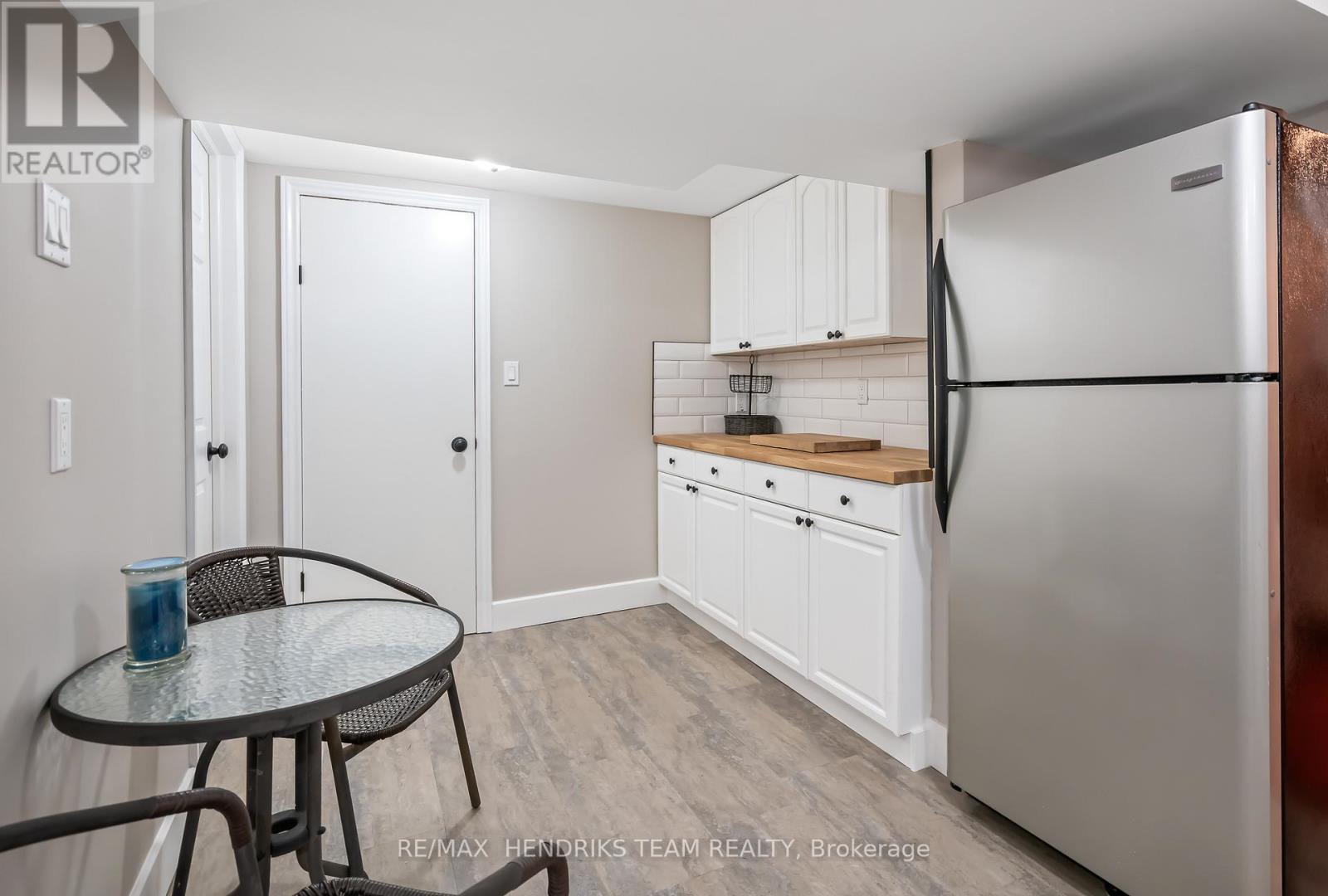 Photo 27 of 7 Kamla Drive, St Catharines ON