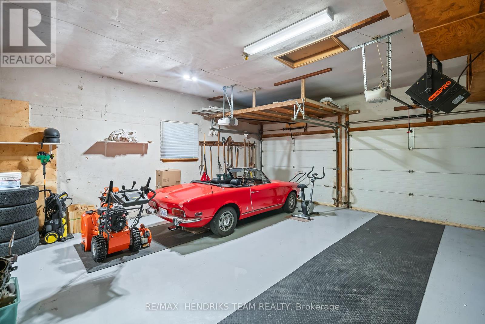 Photo 30 of 7 Kamla Drive, St Catharines ON