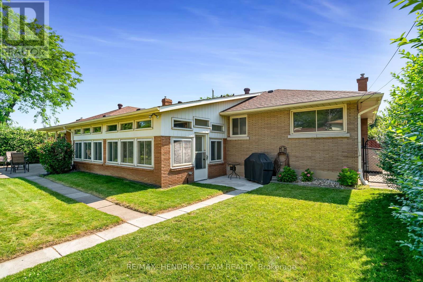 Photo 38 of 7 Kamla Drive, St Catharines ON