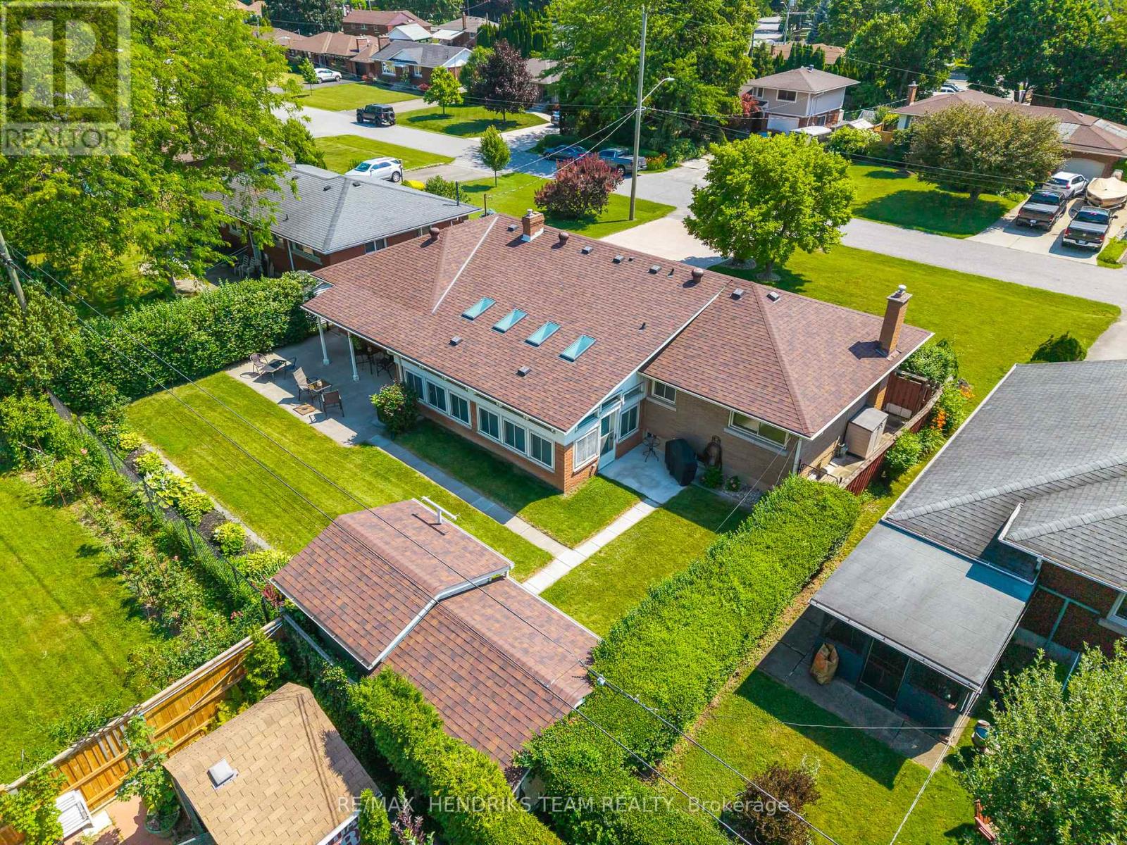 Photo 42 of 7 Kamla Drive, St Catharines ON