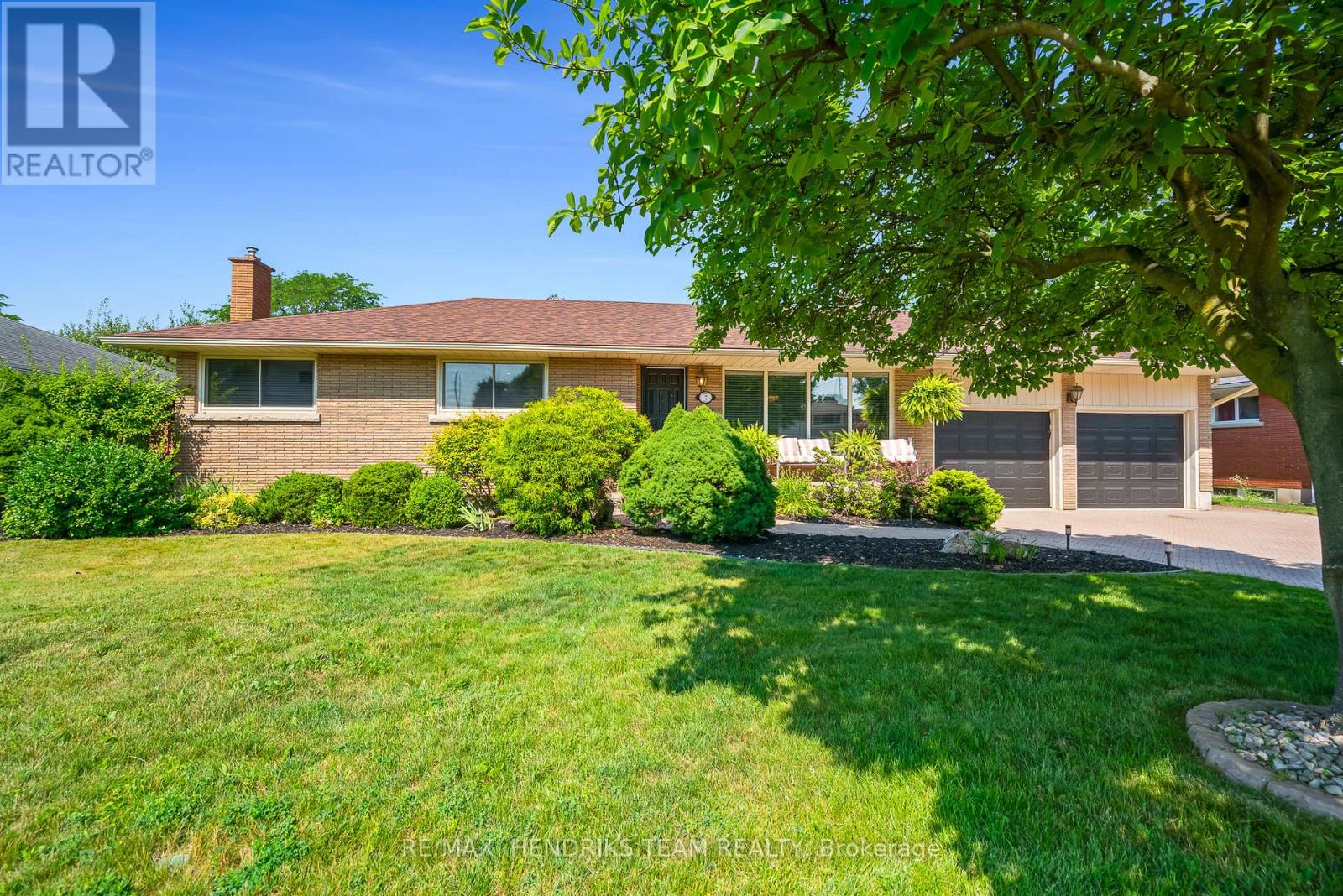 Photo 49 of 7 Kamla Drive, St Catharines ON