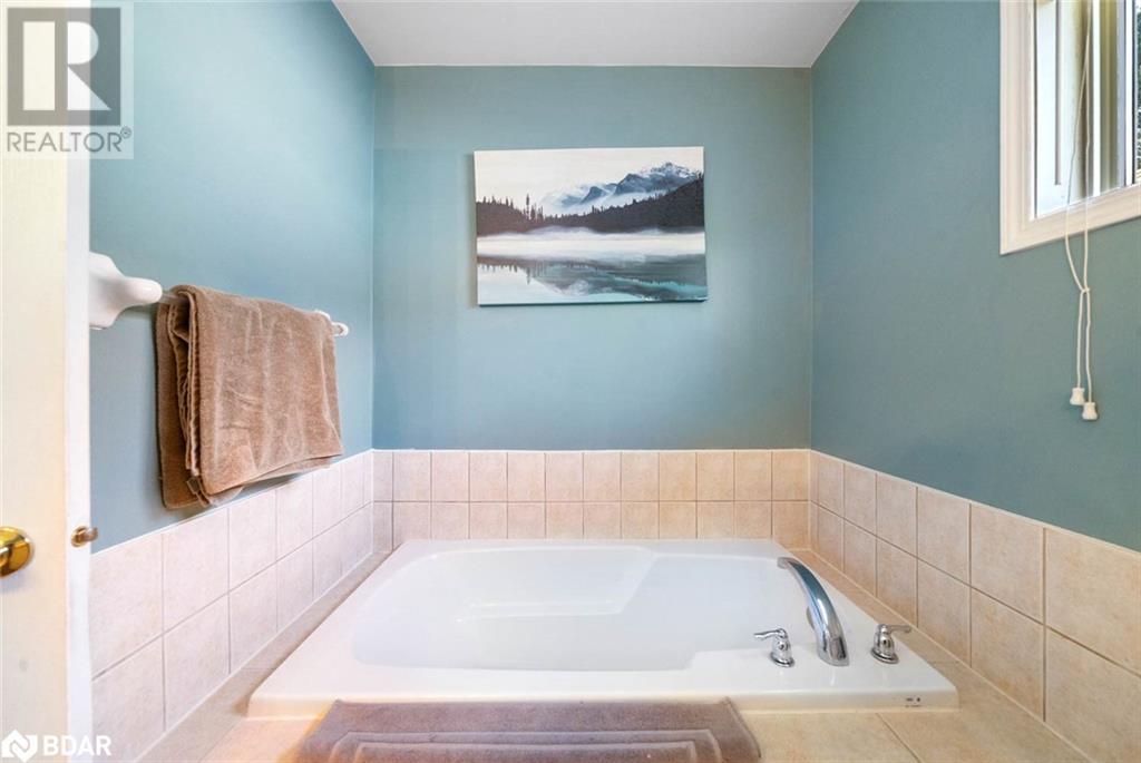 Photo 18 of 15 Rose Valley Way, Simcoe ON