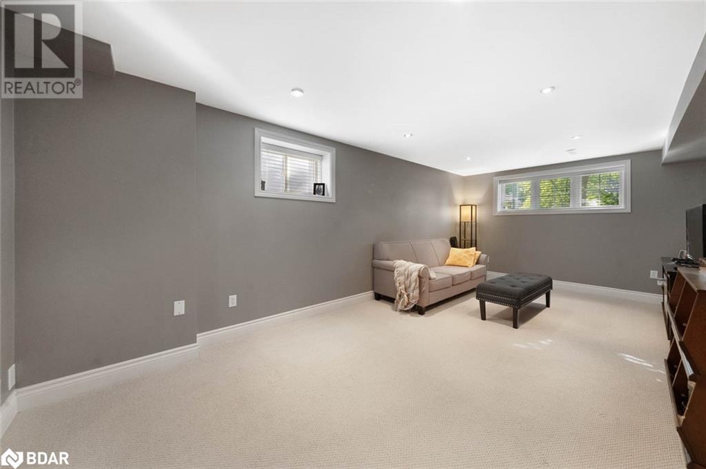Photo 44 of 15 Rose Valley Way, Simcoe ON