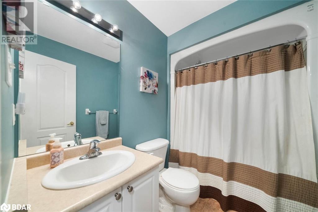 Photo 2 of 15 Rose Valley Way, Simcoe ON