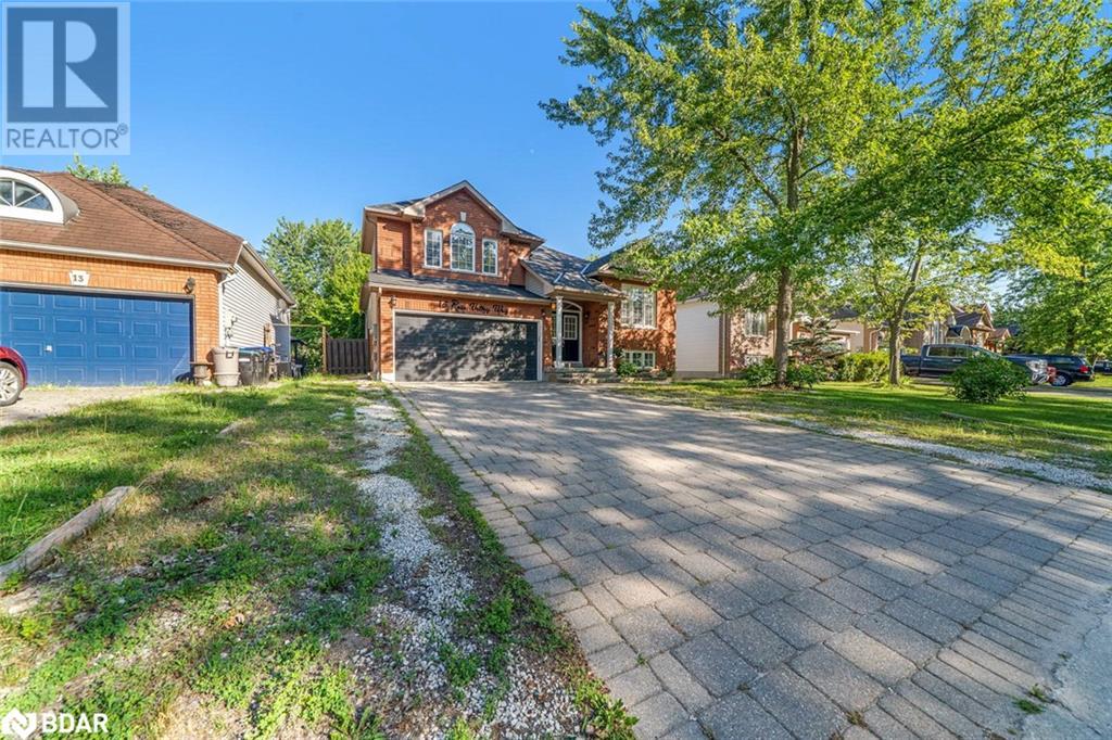Photo 42 of 15 Rose Valley Way, Simcoe ON