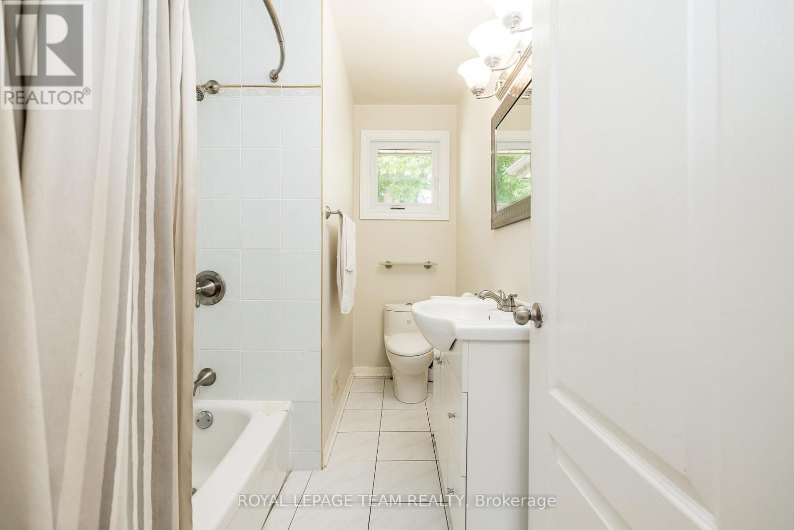 Photo 34 of 2740 Moncton Road, Ottawa ON