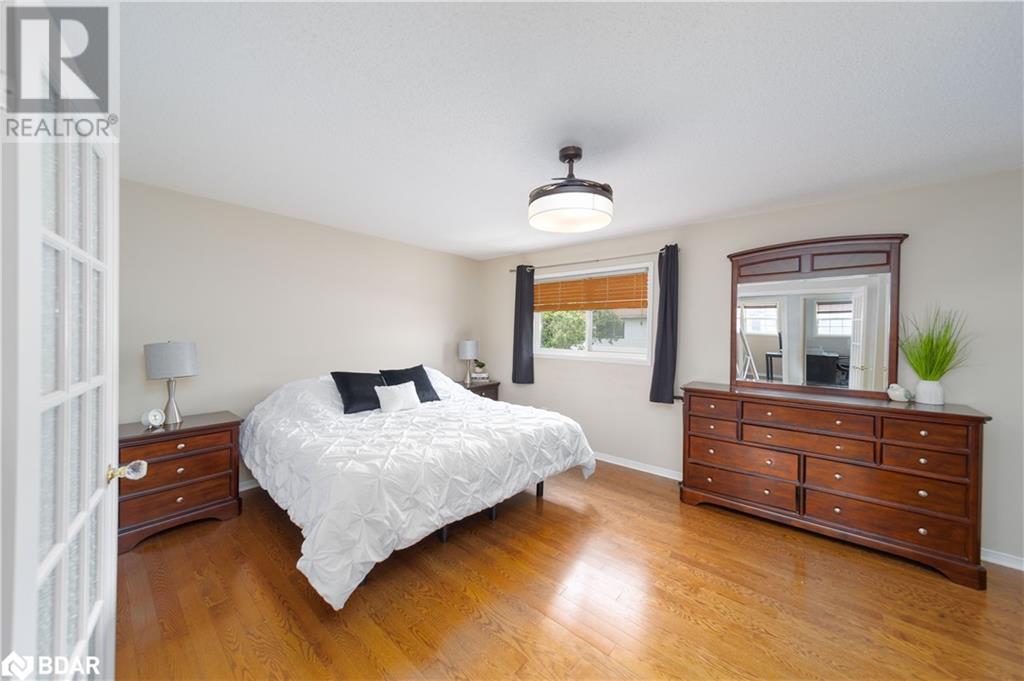 Photo 10 of 1202 Andrade Lane, Innisfil ON
