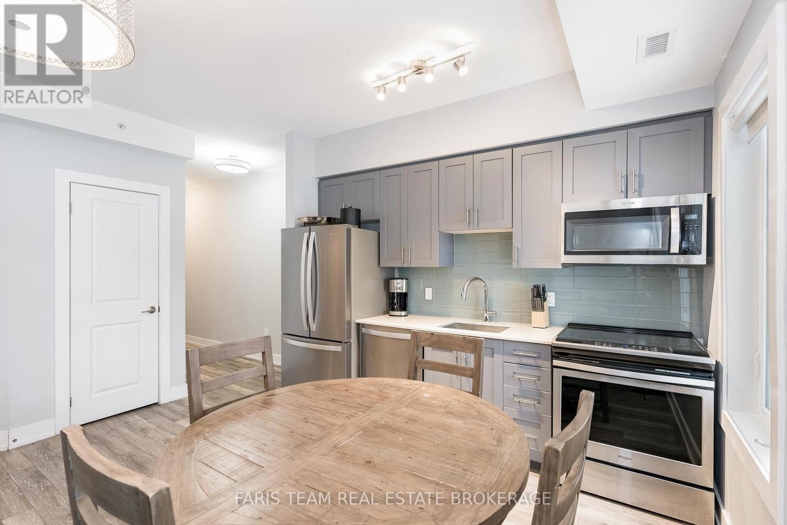 Photo 16 of 218 25 Pen Lake Point Road, Huntsville ON