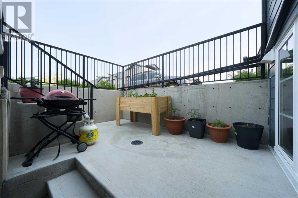 Single Family House for Sale in   Rowley Way NW Haskayne Calgary 