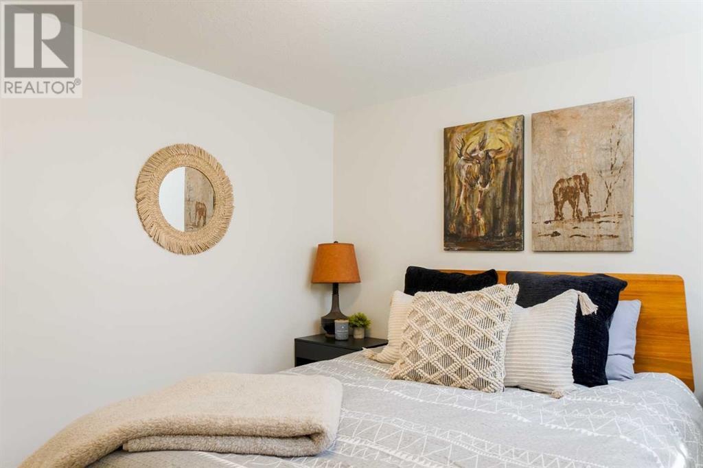 Single Family House for Sale in   Rowley Way NW Haskayne Calgary 