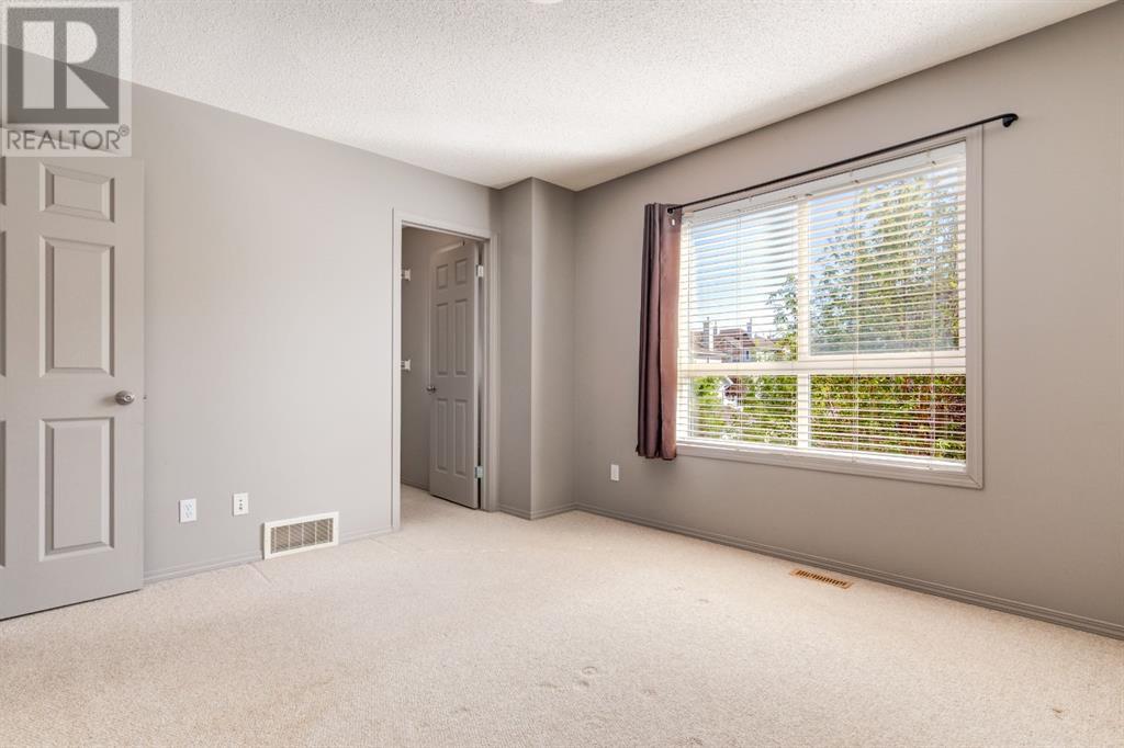 Single Family House for Sale in  Tuscany Court NW Tuscany Calgary 