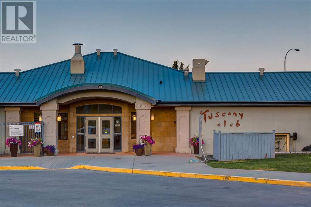 Single Family House for Sale in  Tuscany Court NW Tuscany Calgary 