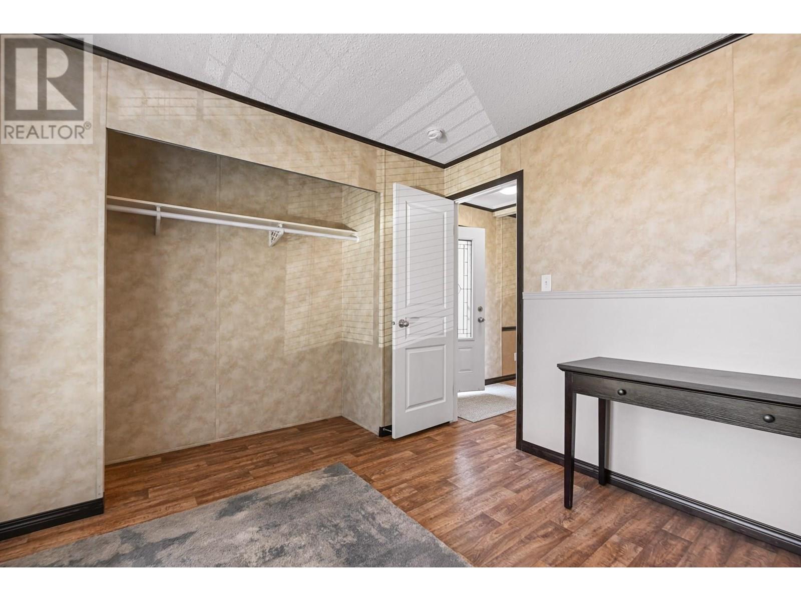 Photo 10 of 8614 Hwy 93 95 Highway Unit 6, Dry Gulch BC