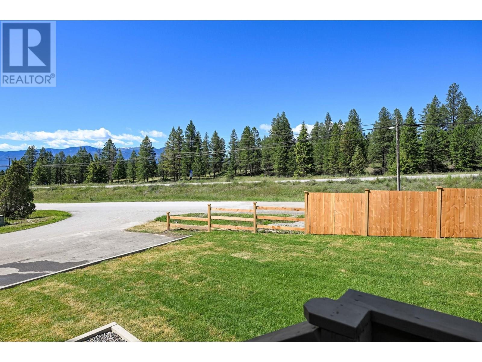 Photo 6 of 8614 Hwy 93 95 Highway Unit 6, Dry Gulch BC