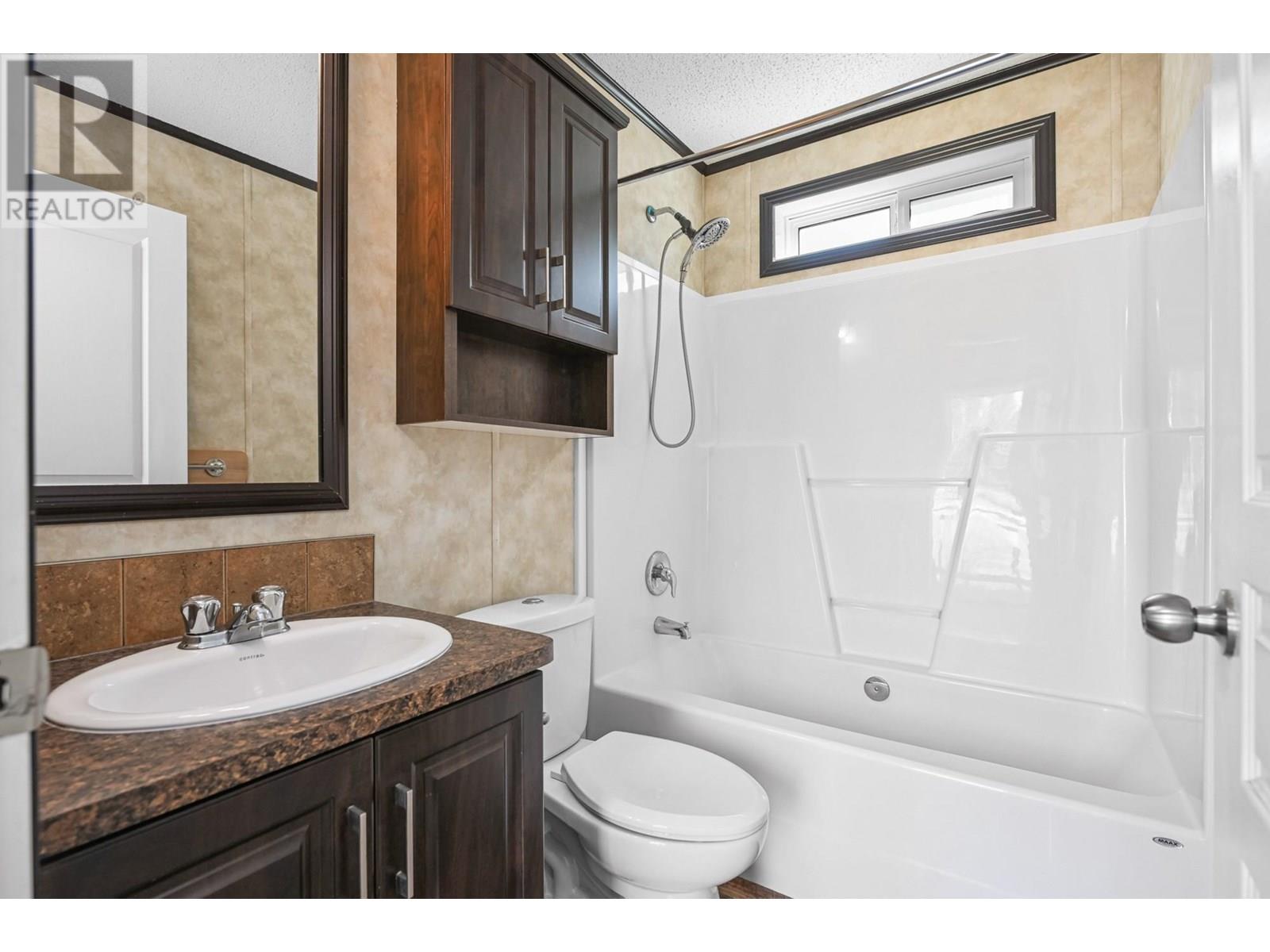 Photo 8 of 8614 Hwy 93 95 Highway Unit 6, Dry Gulch BC