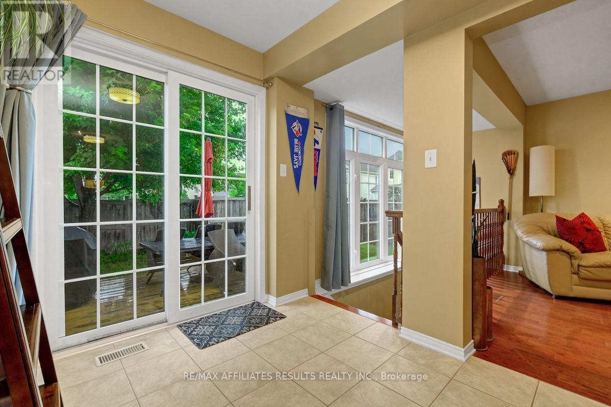 Photo 19 of 310 Silbrass Private, Ottawa ON