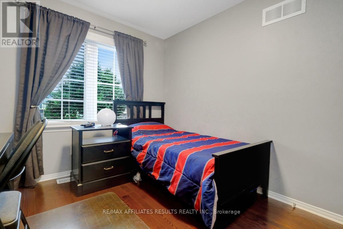 Photo 31 of 310 Silbrass Private, Ottawa ON