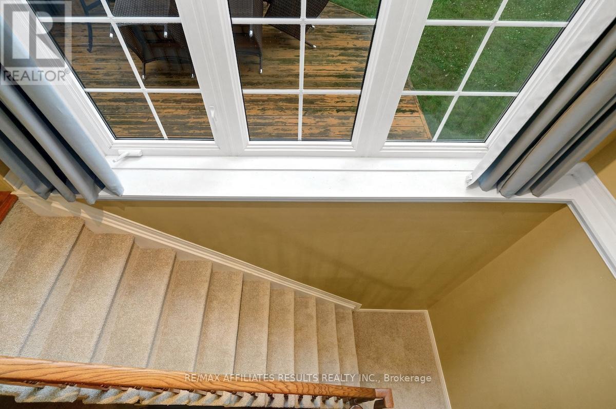 Photo 36 of 310 Silbrass Private, Ottawa ON