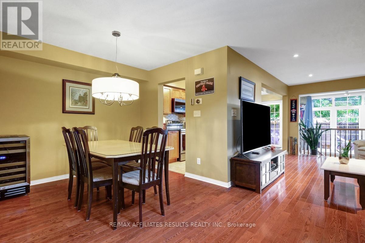 Photo 6 of 310 Silbrass Private, Ottawa ON