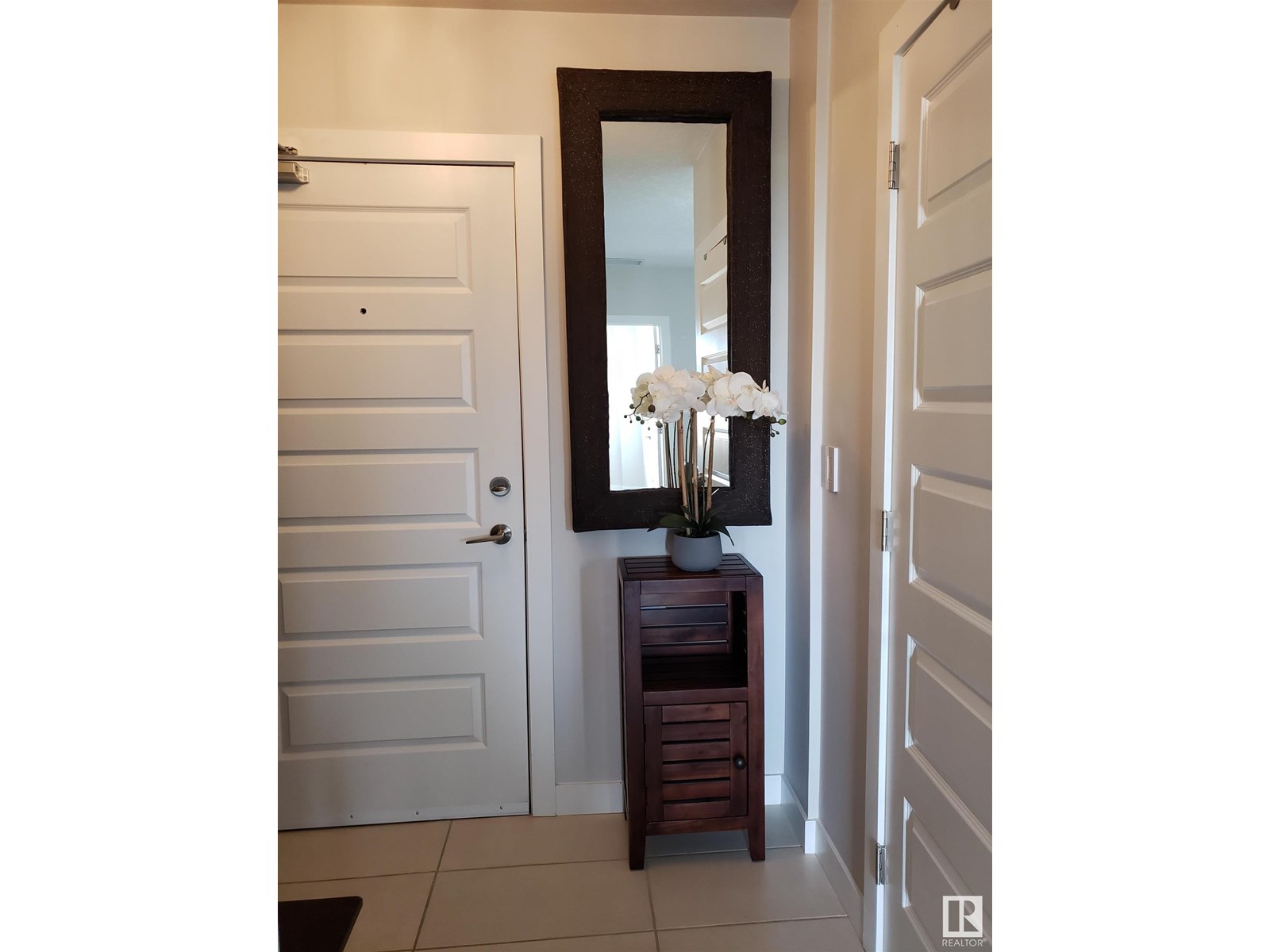 Photo 2 of 416 5151 Windermere Bv Sw, Edmonton AB
